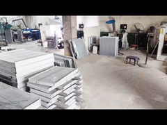 ชิ้นส่วนเครื่องยนต์ฝาครอบด้านข้างคูลเลอร์ 6D102 PC200-7 เชลล์ออยคูลเลอร์ออยล์คูลเลอร์ 6735-61-2220