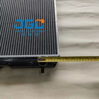 KX161-3 หม้อน้ำถังเก็บน้ำ Assy RD41142300