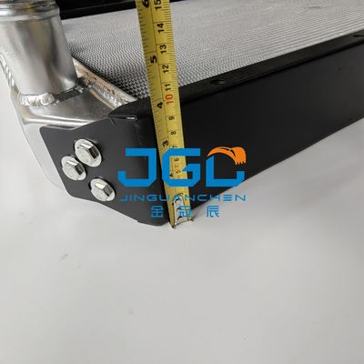 อุปกรณ์เสริมสำหรับรถขุด E320B ถังเก็บน้ำ หม้อน้ำ อุปกรณ์เครื่องจักรทางวิศวกรรม