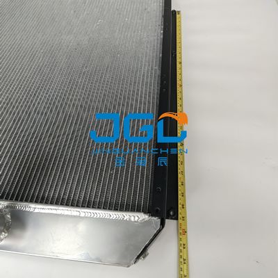 อุปกรณ์เครื่องจักรก่อสร้าง อุปกรณ์ขุด EC130 หม้อน้ำแท้งค์น้ำ