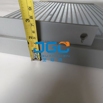 PC27R-8 PC25R-8 PC20R-8 ส่วนประกอบรถขุดไฮดรอลิกน้ำมันคูลเลอร์ 20P-03-81212