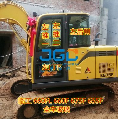 Excavator 660 680 690E F ประตูหน้าต่างบานเลื่อนเกียร์ด้านหน้าประตูเกียร์ด้านหลังล่างกระจกนิรภัยด้านหลัง