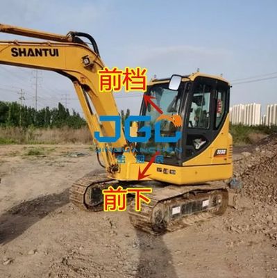 SE60-9 SE60 Excavator Front Wind Gear ประตูซ้าย หน้าต่างบานเลื่อน เกียร์หลัง กระจกนิรภัยแขนขวา