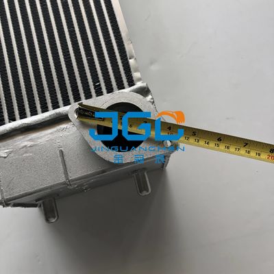 อุปกรณ์ขุด PC200-8 Intercooler 20Y-03-41131 ระบบทำความเย็น