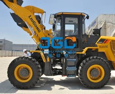 835H Loader ด้านหน้าและด้านหลัง เกียร์ซ้ายและขวา ประตูและหน้ากระจกหน้าต่าง