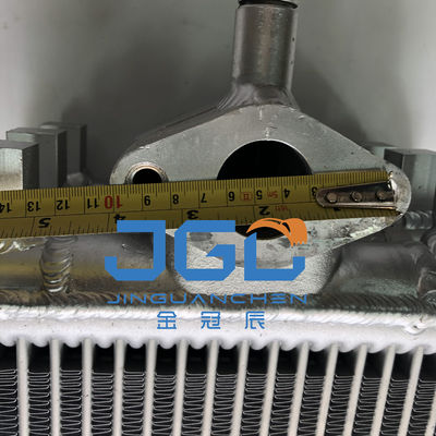 เครื่องขุด 20Y-03-41661 20Y-03-41681 20Y-03-41121 เครื่องเรเดียเตอร์น้ํามันไฮดรอลิก PC200-8 PC220-8 PC240-8K
