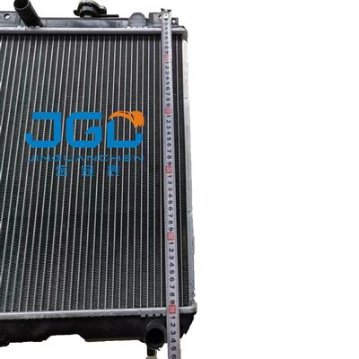 PC40-8 PC50-8 PC35-8 PC30-8 เครื่องเรเดียเตอร์เครื่องขุด 20T-03-81111