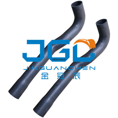 EX300-2/3/3C โฮสน้ํายางที่เชื่อมต่อด้านบนและด้านล่าง 3055801 3063968 EX300-2 โฮสเรเดียเตอร์