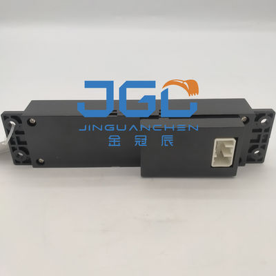 เครื่องขุด SK200-3 SK200-6 SK200-6E SH200A3 แผ่นควบคุมเครื่องปรับอากาศ YN20M01299P1 151589-17530 LC20M01013P1 51589-1752