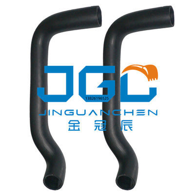 PC60-7 เครื่องขุด 4D95 อะไหล่เครื่องยนต์ 201-03-71182 ท่อระบายน้ําสําหรับ Komatsu