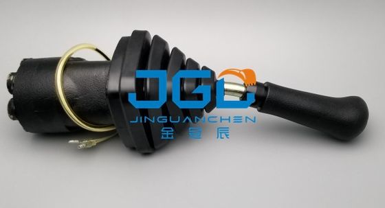 เครื่องควบคุมไฮดรอลิกจอยสติ๊กเดิม สําหรับระบบไฮดรอลิกของเครื่องขุด SH125 SK55 SK70 SK75 YM40-8