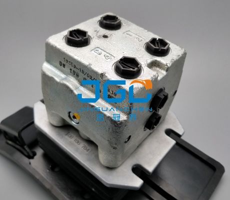Sany SY55 SY75 SY65 วาล์วปั่นเท้าสําหรับส่วนไฮดรอลิกของเครื่องขุด