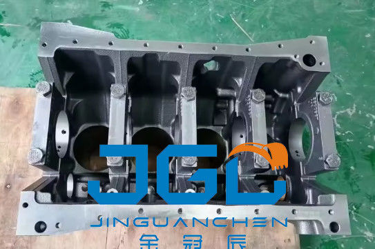 เครื่องขุดผลิตเครื่องยนต์อะไหล่กล่อง 4bt S4d102 6731-21-1130 3903920 4991816 4991507 SAA4D102E WA120 W150