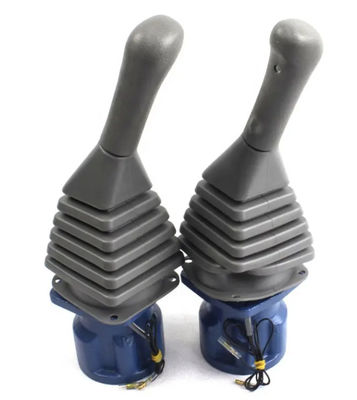 เครื่องขุด พิโลต แวลล์ควบคุม จอยสติก การทํางานมือสําหรับ E70B E120B E200B E312 E320