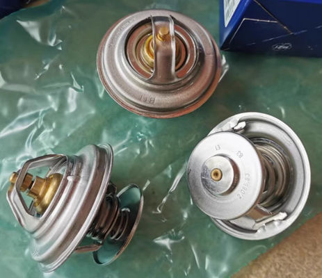 เทอร์โมสแตต EC220D/250D/240B/360B/460B/380D สําหรับเครื่องขุด 6735665