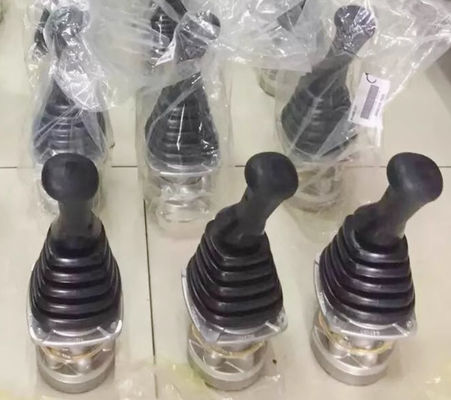 มือทํางาน EC210B/240B/250D/460B/380D/480D คุณภาพสูงสําหรับเครื่องขุด 4556354