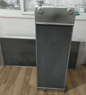 E324D E326D2 E330D2 E326D รีเดียเตอร์ 453-0623 โรงงานคุณภาพสูงสําหรับเครื่องขุด