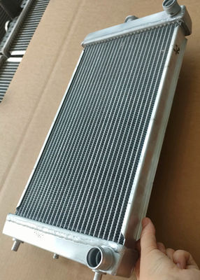 PC20 PC14MR-3 PC27MR-2 PC30MR-2 PC35MR-3 PC16MR-3 เครื่องเรเดียเตอร์เครื่องขุด 22L-03-21111