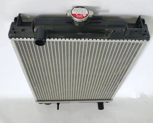 PC30 PC30MR-1 PC35 PC35MR-1 PC38UU-3 เครื่องเรดิเอเตอร์ขุดดิน 21U-03-31102