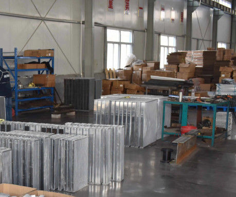 อัลลูมิเนียมคุณภาพโรงงาน Radiator สําหรับ Radiator excavator SWE210