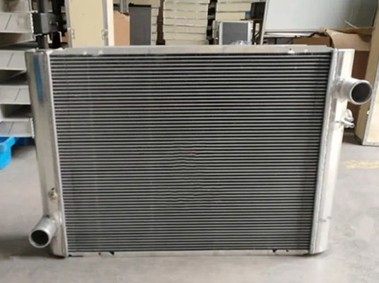เครื่องเรเดียเตอร์ถังน้ํา 11FT-35510 11FT35510 สําหรับ Hyundai 110D-7E 130D-7E 140D-7E สําหรับเครื่องขุด