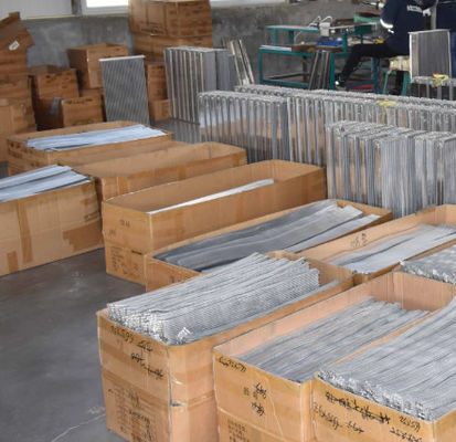 คุณภาพดี Excavators อลูมิเนียม Radiator R60-9 โรงงานแหล่ง