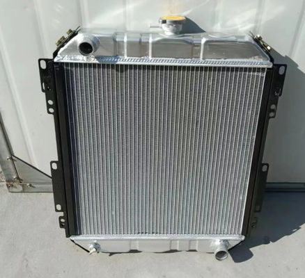 SH60 อัลลูมิเนียมวัสดุเรเดียเตอร์สําหรับเครื่องขุดภายในการขาย