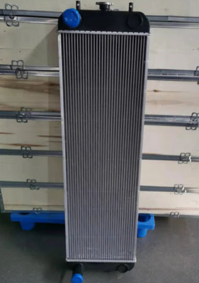 เครื่องขุด ถังน้ํา ZAX240-3 เครื่องเรเดียเตอร์ 4650355 4625647 4693833 สําหรับเครื่องขุด