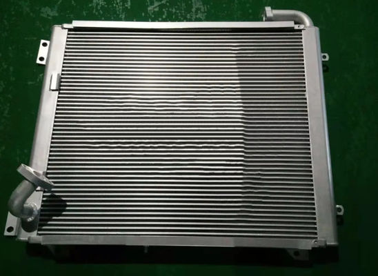 อลูมิเนียม ไฮดรอลิก น้ํามันเย็น เหมาะสมกับ PC200-6 PC210-6 PC220-6 Excavator 20Y-03-21121 20y0321121