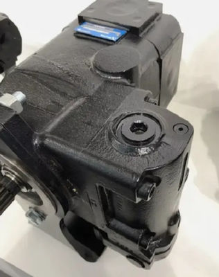 ปั๊มน้ํา 15068597 เหมาะสําหรับ Volvo L150E L180E L220E L150F L180F L220F L220D
