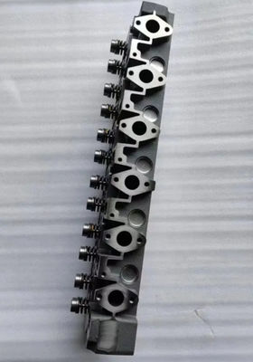 หัวกระบอก Volvo D6E VOE20855301 VOE20941118 เหมาะสําหรับ EC160C EC180C EC210B