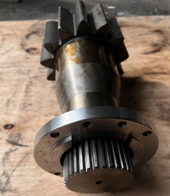เครื่องจักรกลก่อสร้างชิ้นส่วน อุปกรณ์เกียร์ชัฟท์สําหรับ ZX200-3 Excavator Swing Motor Shaft