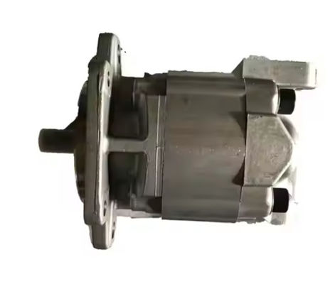 เครื่องชาร์จเครื่องยนต์ 6737-81-8290 สําหรับเครื่องขุด HX25W S4D102 PC120-6 PC160LC-7 ส่วนเครื่องยนต์