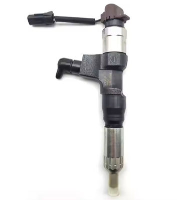 หัวฉีดน้ำมันเชื้อเพลิงคอมมอนเรล เครื่องยนต์ J08E สำหรับรถขุด SK330-8 SK350-8 095000-6593 0950006593