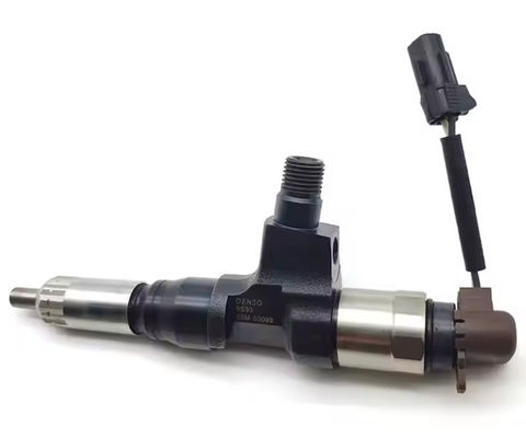 หัวฉีดน้ำมันเชื้อเพลิงคอมมอนเรล เครื่องยนต์ J08E สำหรับรถขุด SK330-8 SK350-8 095000-6593 0950006593