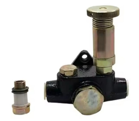ปั๊มอาหารเชื้อเพลิง 105217-6030 สําหรับเครื่องยนต์ 6D125 เครื่องขุด PC400-6 PC400-6 PC300-3