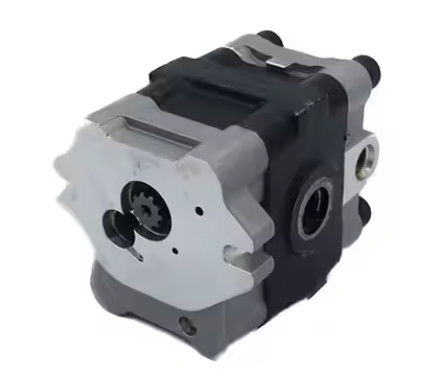 อุปกรณ์เสริมรถขุด 7083S04531 ปั๊มนำร่องเกียร์ไฮดรอลิกสำหรับรถขุด PC40MR1 PC45MR1