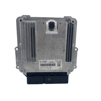 หัวฉีดน้ำมันเชื้อเพลิง อะไหล่เครื่องจักรกลก่อสร้าง EC360B EC460B รถขุด D12D เครื่องยนต์ หัวฉีดน้ำมันเชื้อเพลิง 20847327