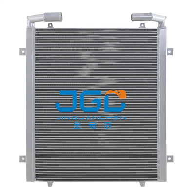 หม้อน้ำชิ้นส่วนรถขุด Hitachi สำหรับงานหนัก Assy SK200-6E YN05P00035S002