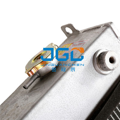 ระบบระบายความร้อนของรถขุดหม้อน้ำถังเก็บน้ำ 4648857 สำหรับ ZAX330-3EFI