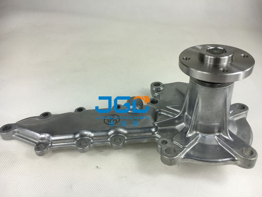 ชิ้นส่วนเครื่องยนต์รถขุดดีเซล V2203 ปั๊มน้ำ 1G730-73032 1A051-73032