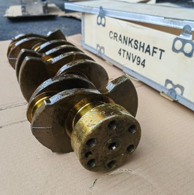 สภาพใหม่ 4TNV98 4TNV94 4TNV88 3TNV88 เพลาข้อเหวี่ยง อายุการใช้งานยาวนานสำหรับเครื่องยนต์ดีเซล Yanmar Excavator